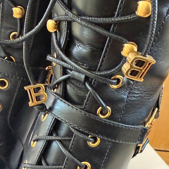 Balmain Black Heeled Boots with Gold Accents - combat style - Picture 11 of 14
